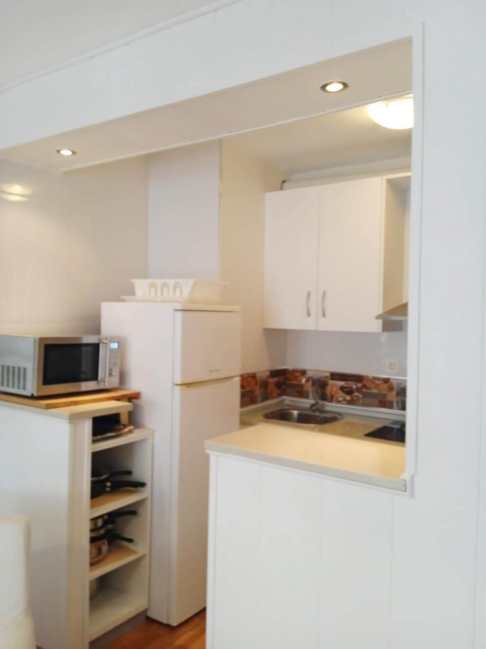 Kitchen or kitchenette, minibar, pet friendly, stove