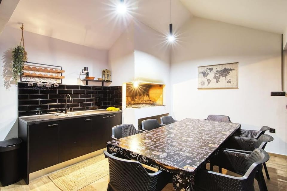 Kuća za odmor Secret place Chalet in Lika-Senj County