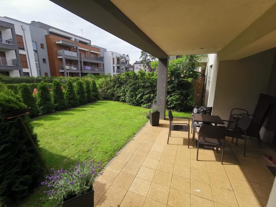 Garden, Balcony/Terrace