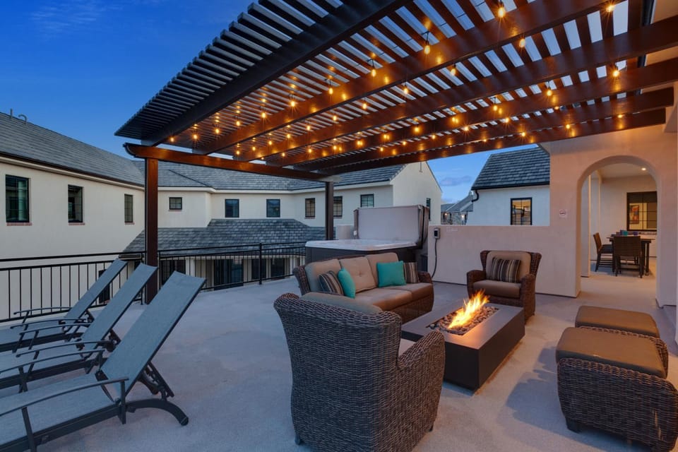 Elim Valley Resort 4288 Brand New Home!! Private Pool, Hot Tub, & Game room House in Hurricane