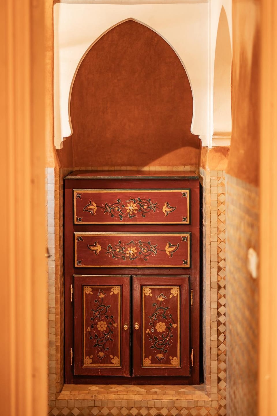 wardrobe