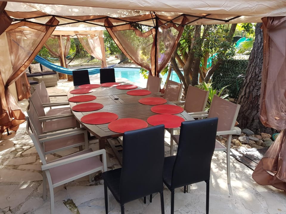 LA MARINE Piscine chauffée villa avec piscine 5 mn à pied de la mer Villa in Corsica