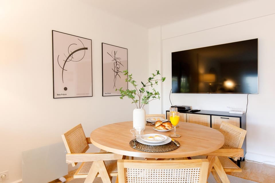Super Californie YourHostHelper Apartment in Cannes