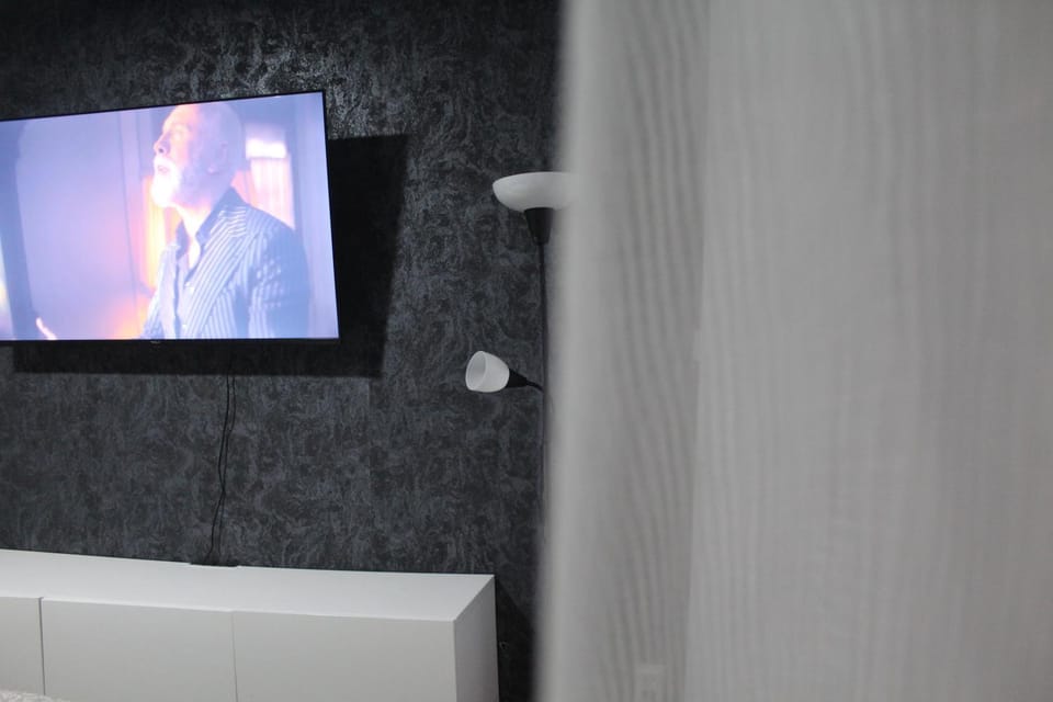 TV and multimedia, Bedroom