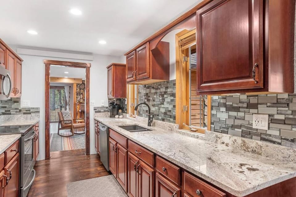 Kitchen or kitchenette, dishwasher, pet friendly