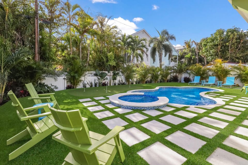 Coconut Cottage - 207 - 67th Street House in Holmes Beach