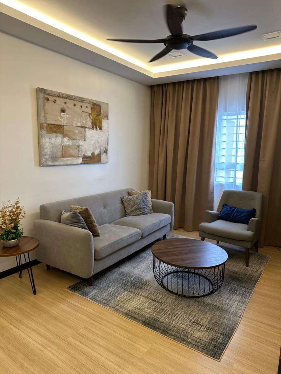 Living room, Seating area, fireplace
