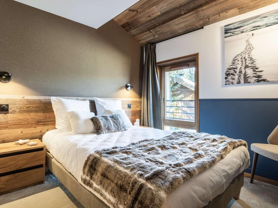 Joli duplex 8 pers, skis aux pieds, parking couvert, Courchevel Village - FR-1-631-108 Apartment in Saint-Bon-Tarentaise