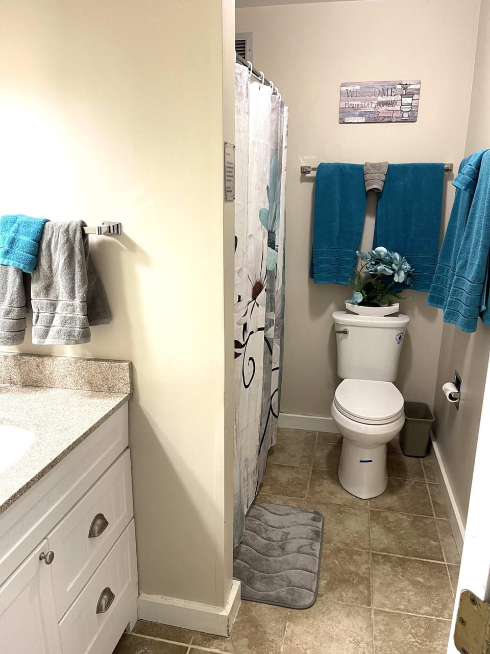 Shower, Bathroom, towels