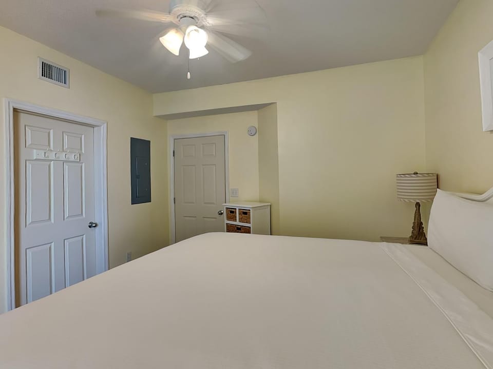 Bed, Bedroom, storage, wardrobe, air conditioner