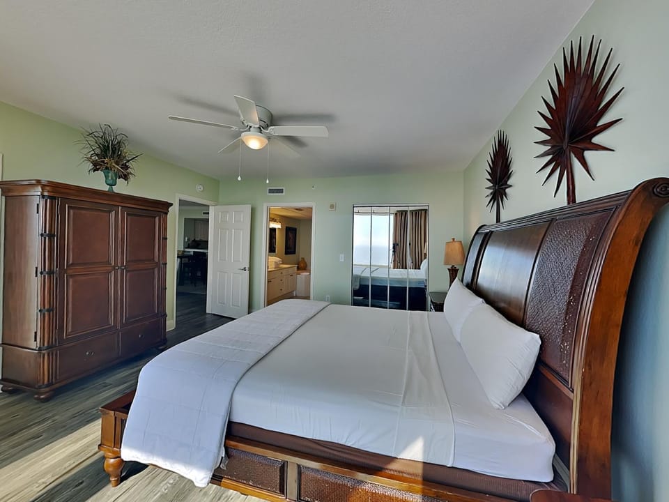 Bed, Bedroom, furniture, wardrobe, air conditioner