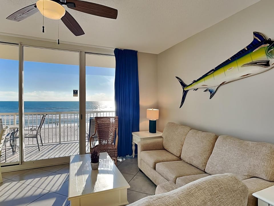 Balcony/Terrace, Living room, Sea view, furniture