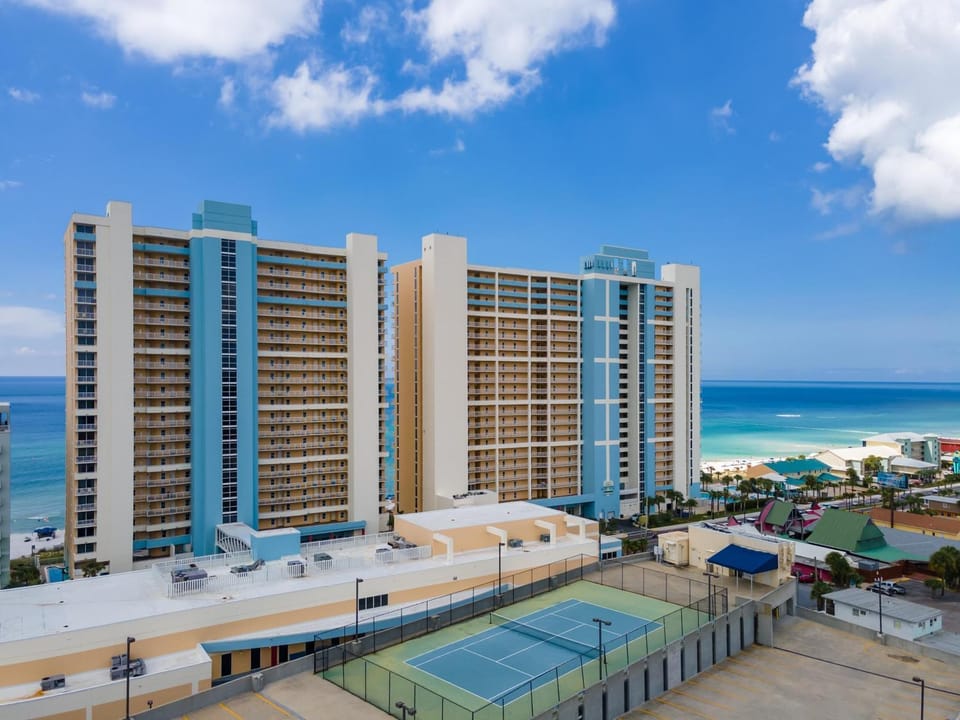 Property building, Beach, Tennis court, Sea view