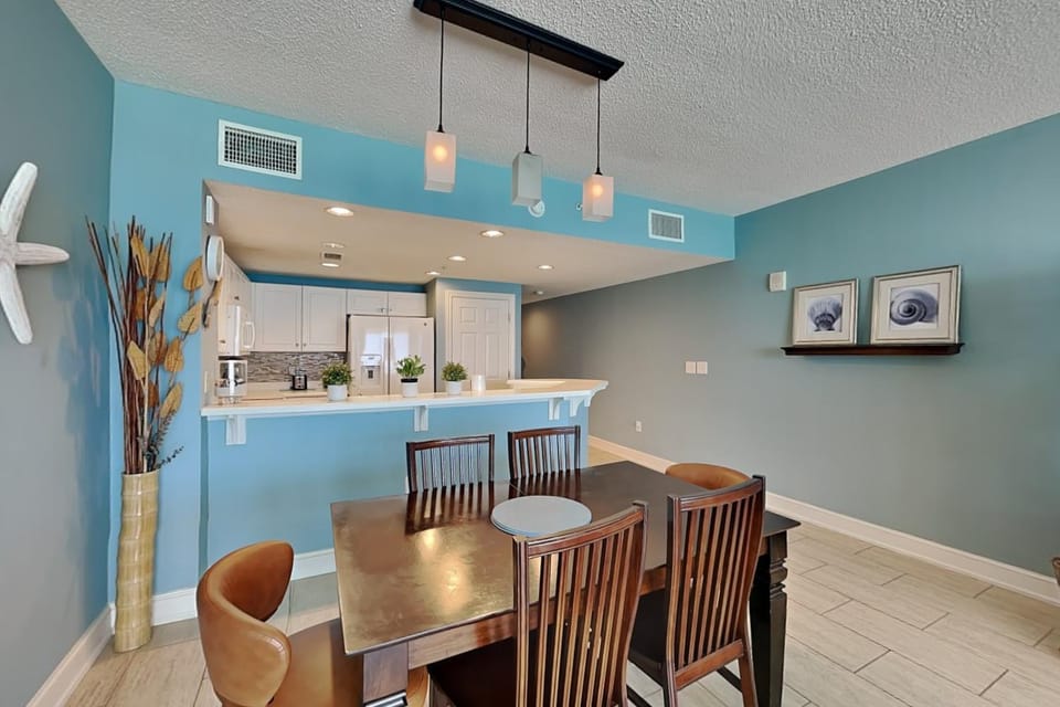 Kitchen or kitchenette, Dining area, furniture, air conditioner