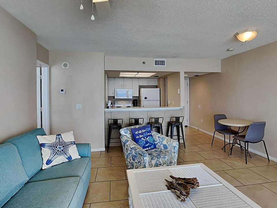 Kitchen or kitchenette, Living room, Seating area, furniture, air conditioner