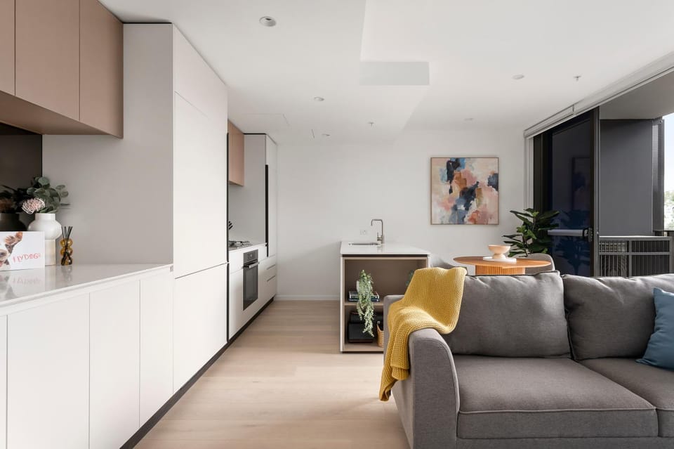 Kitchen or kitchenette, Living room