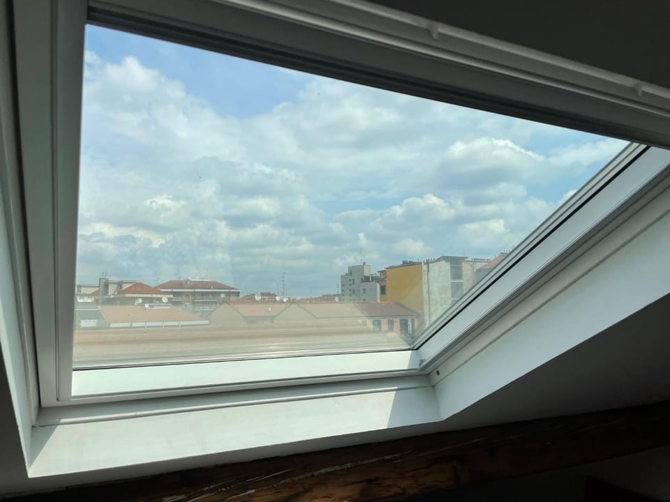 Delizioso attico privato, comfort, cool. Apartment in Milan