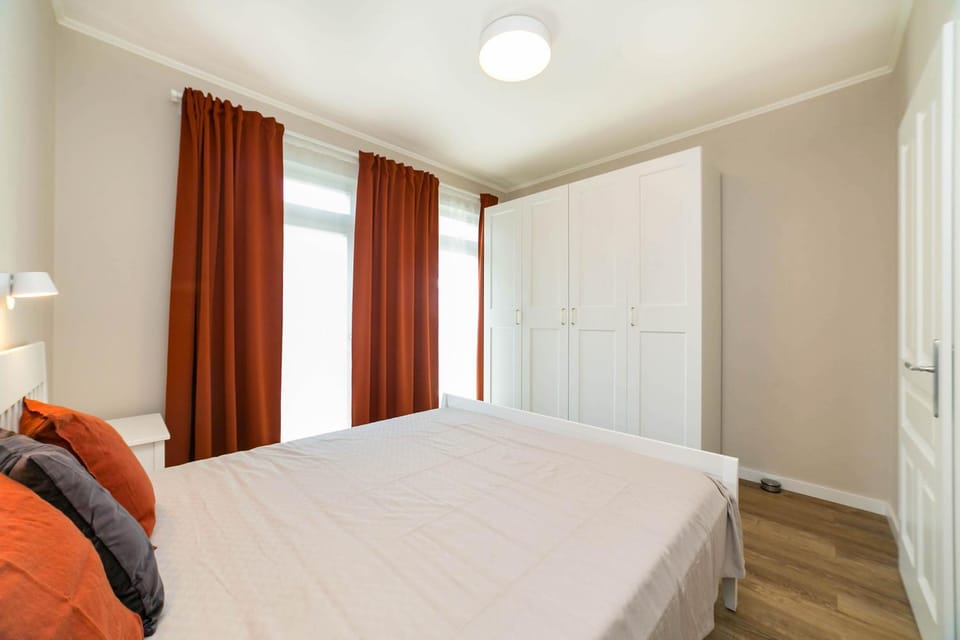 Bed, Bedroom, wardrobe