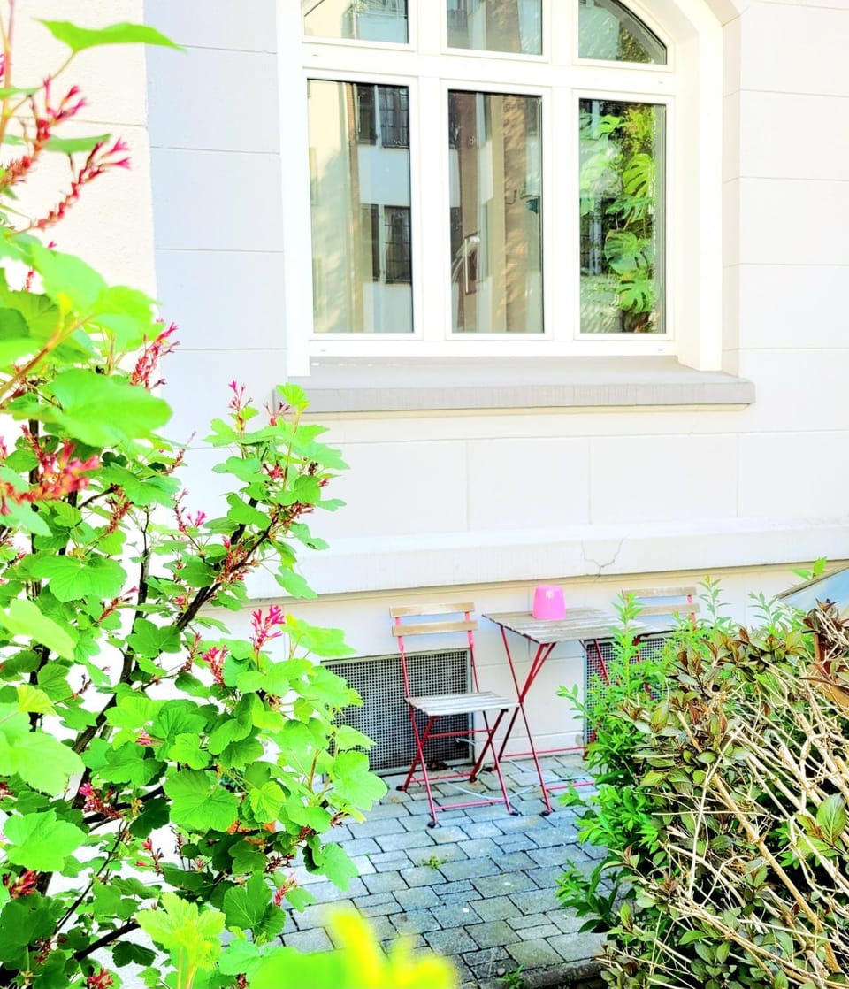 Garden, Balcony/Terrace