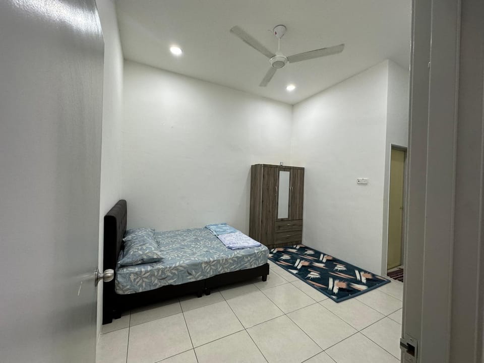 Bed, Bedroom, air conditioner