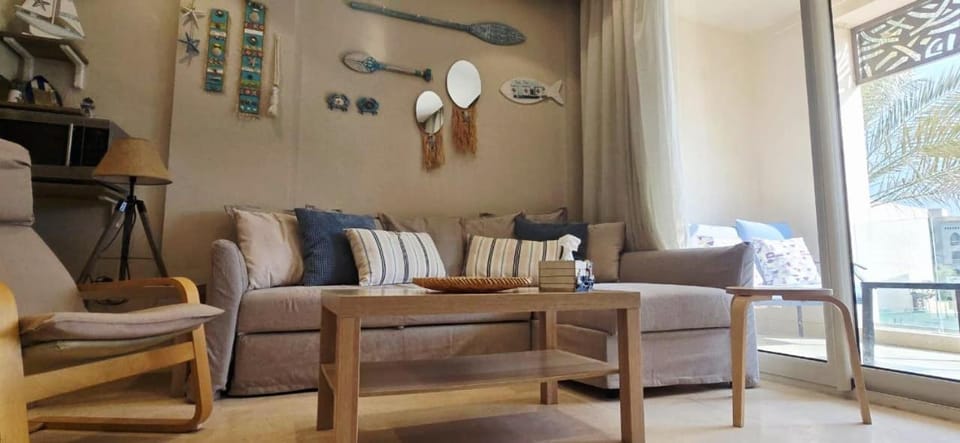 Mangroovy Ritzy, Cerulean appartement by the pool Apartment in Hurghada