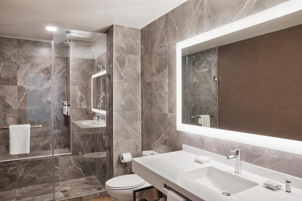 Bathroom, Bath