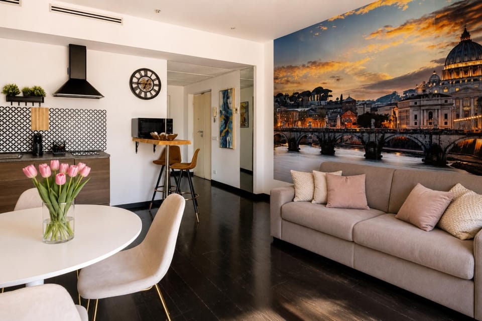 Communal lounge/ TV room