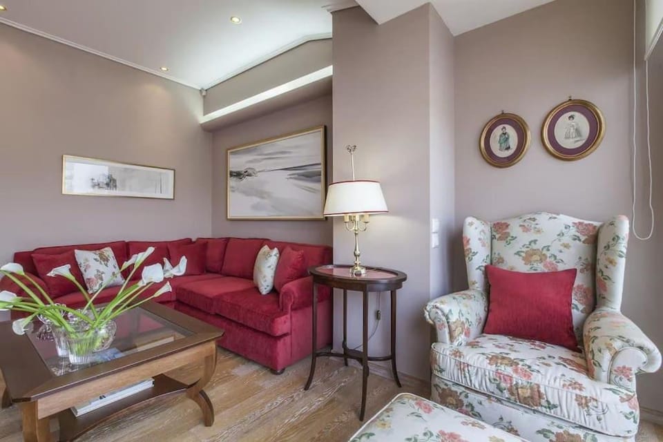 Luxury Acropolis View Duplex Penthouse in Thiseio 155m2 Apartment in Athens