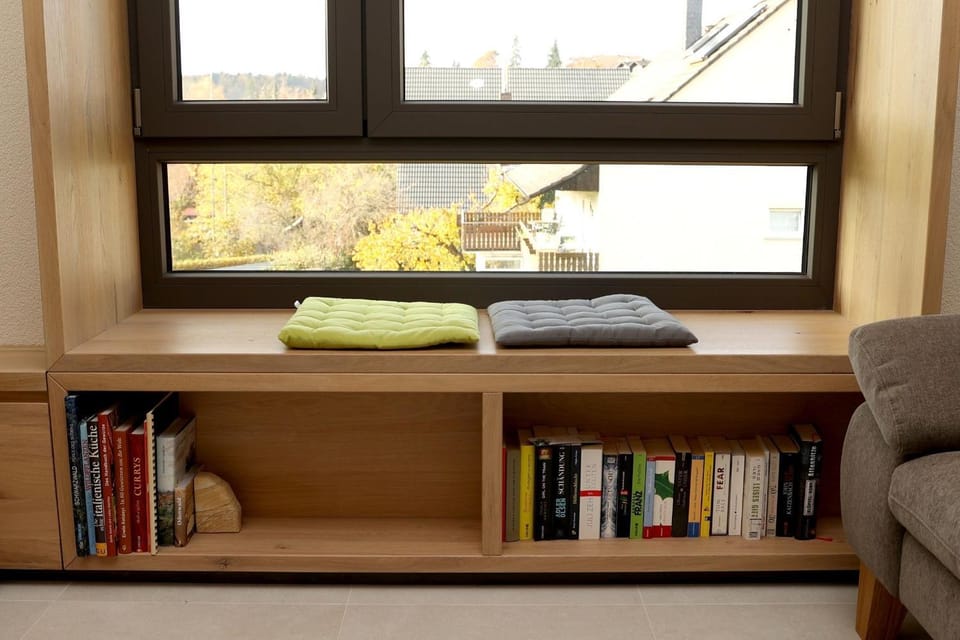 View (from property/room), Living room, Seating area