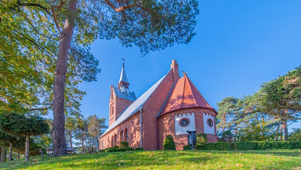 Nadmorski Dom Rekolekcyjny Bed and Breakfast in West Pomeranian Voivodeship, Poland