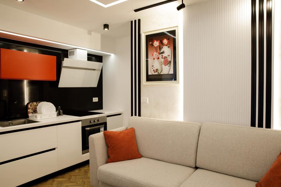 Kitchen or kitchenette, Living room
