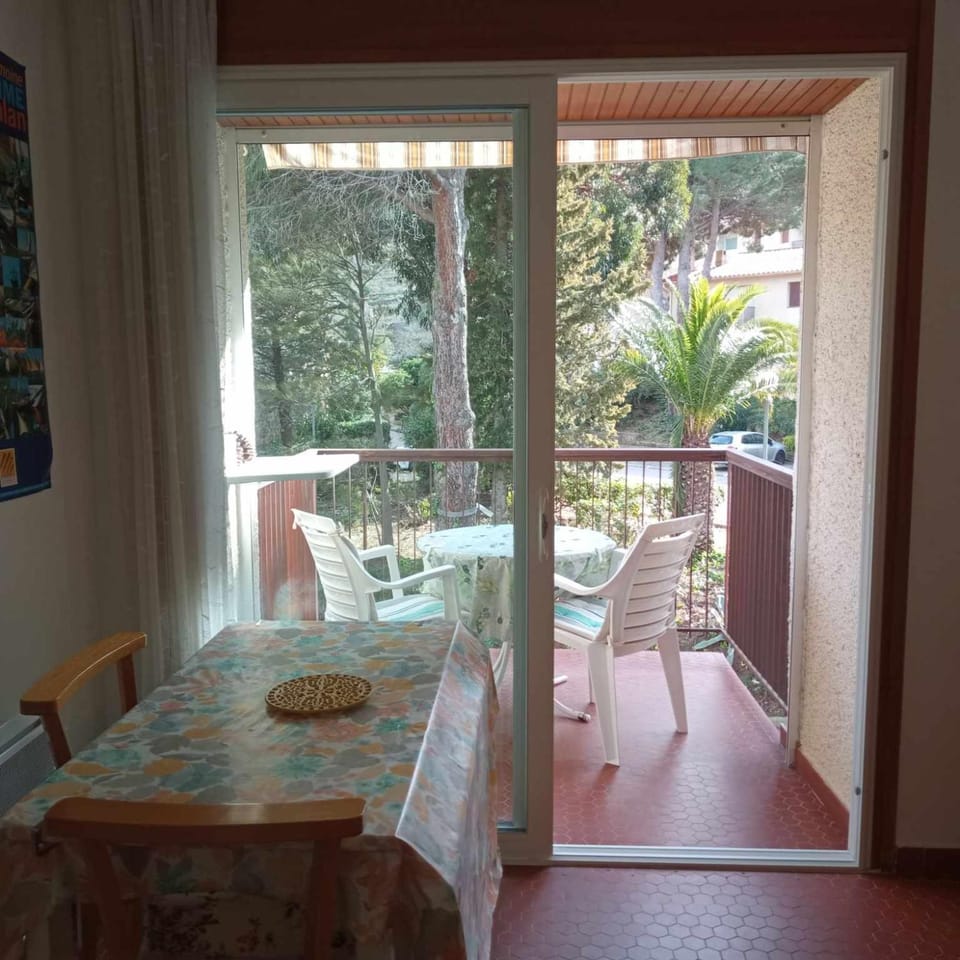 Balcony/Terrace, Dining area
