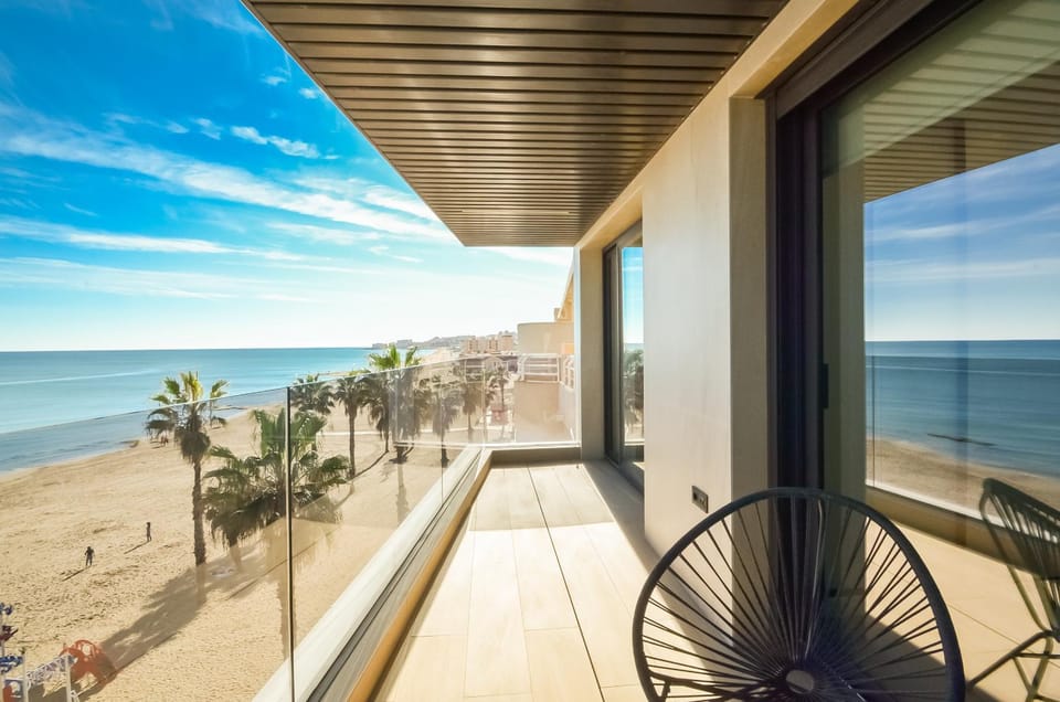 Balcony/Terrace, Beach, Sea view