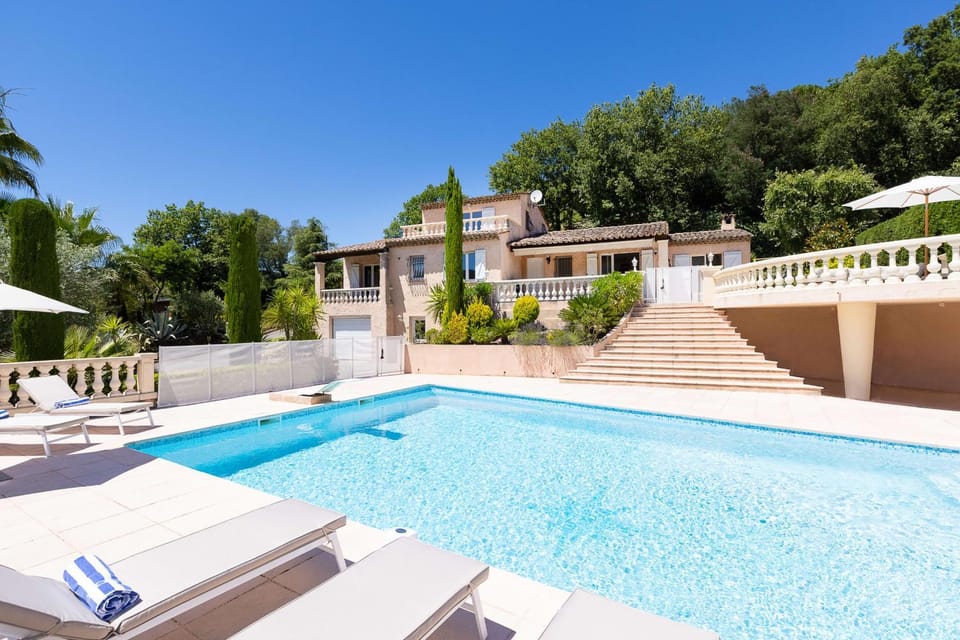 Villa La Bonne Etoile The Perfect Family Oasis Villa in Fréjus