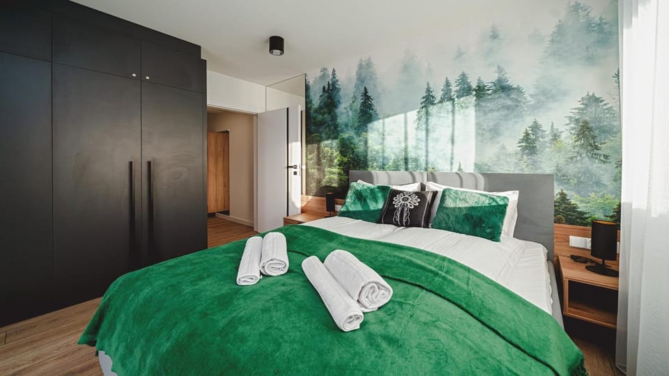 Bed, Bedroom, wardrobe