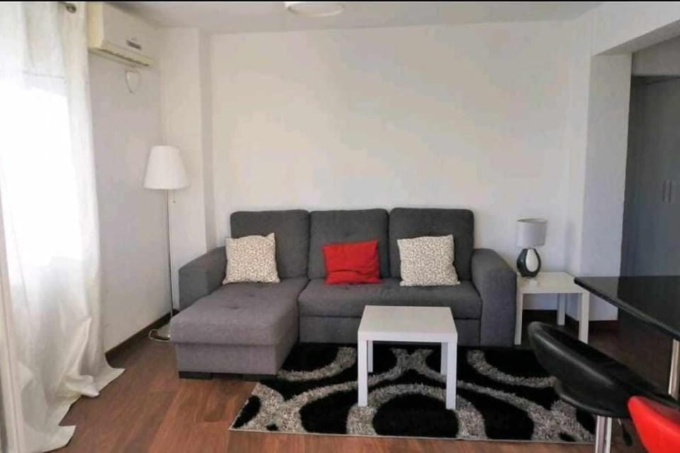 Apartamento Tequila parking , piscina y playa Apartment in Alicante