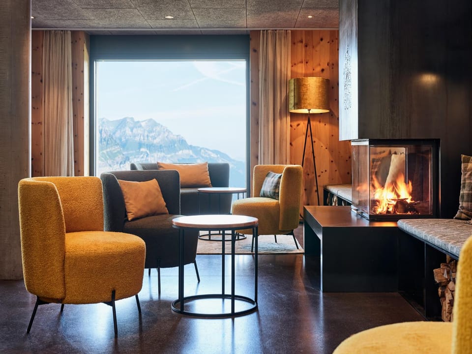 Lounge or bar
