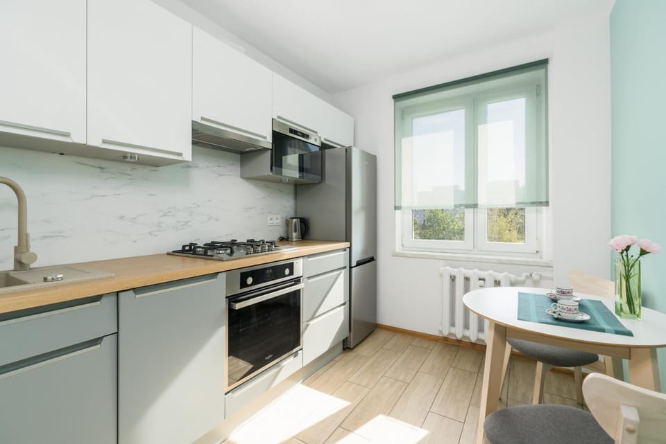Kitchen or kitchenette, Dining area, pet friendly, stove