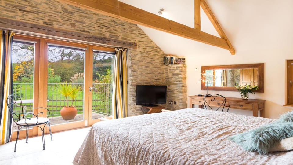 BADGERS HOLLOW House in England