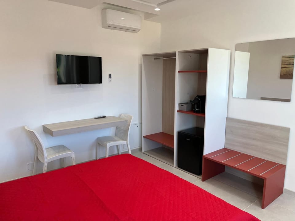 Bed, Photo of the whole room, Bedroom, hair dresser, wardrobe, air conditioner