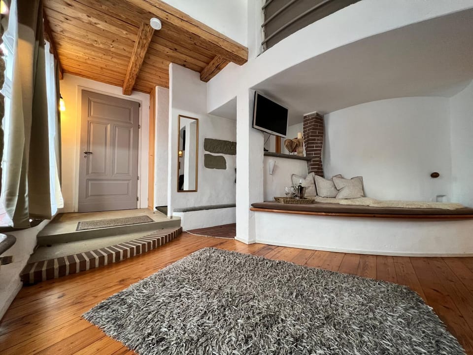 Goldbachmühle Fewo Wasserrad Apartment in Überlingen