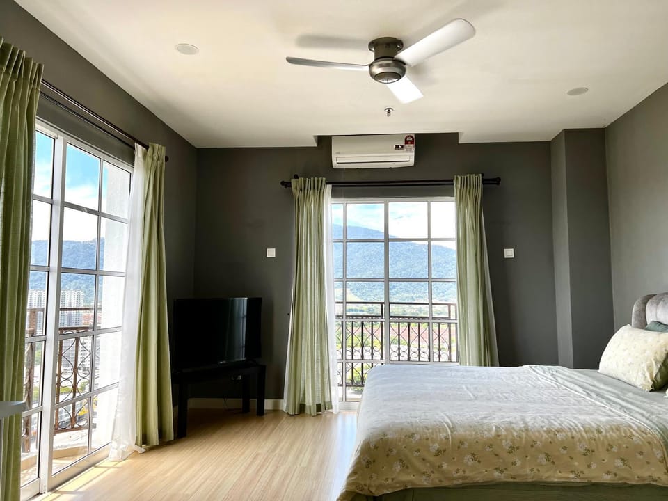 High floor Mountain view Kampar Apartment in Perak