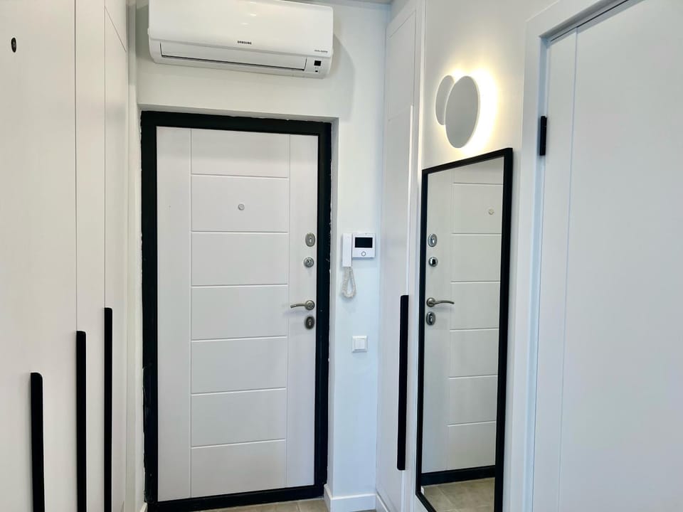 wardrobe, air conditioner
