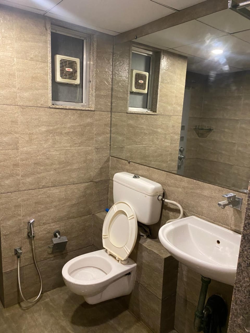 Weekend address homestay by shan Hotel in Gujarat