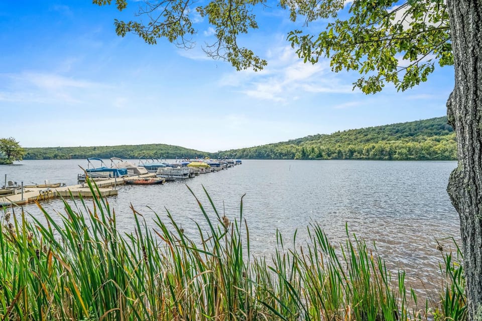 Game Room & BBQ: Waterfront Lake Harmony Condo! House in Big Boulder Lake