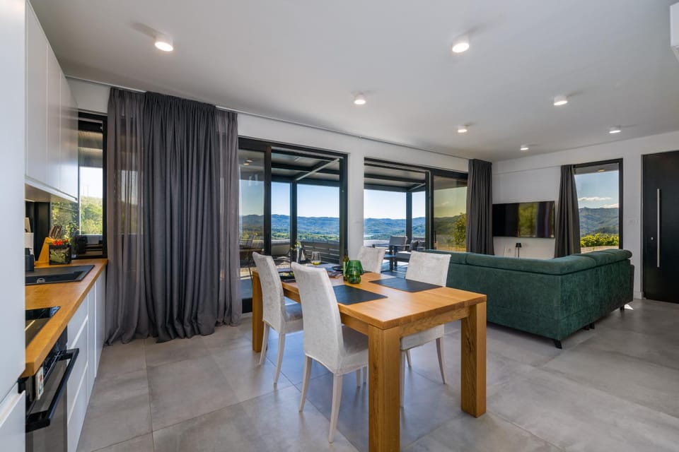 Villa with Private Pool & Lake View near Motovun, Casa Mille Olivi Modern Villa in Istria County