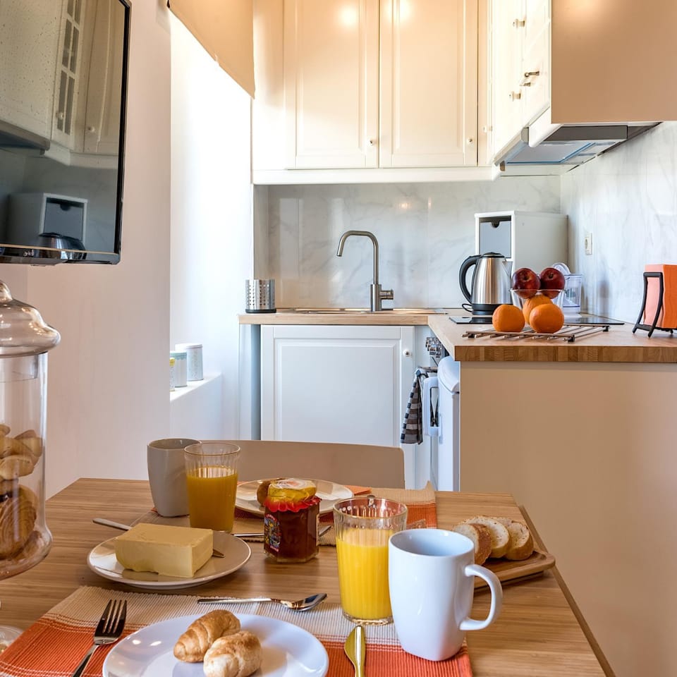 Coffee/tea facilities, Kitchen or kitchenette, toaster