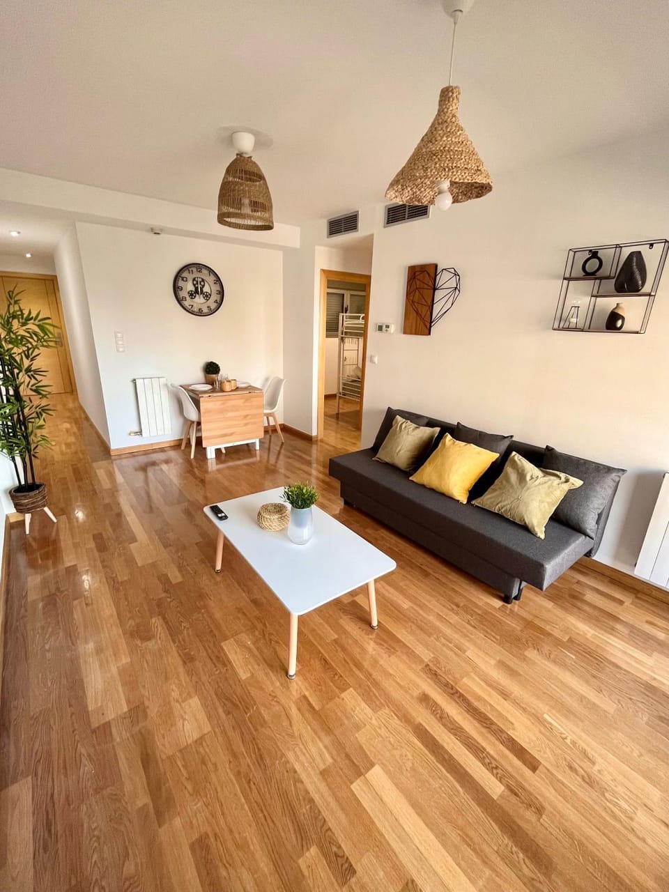 Living room, Seating area, Dining area