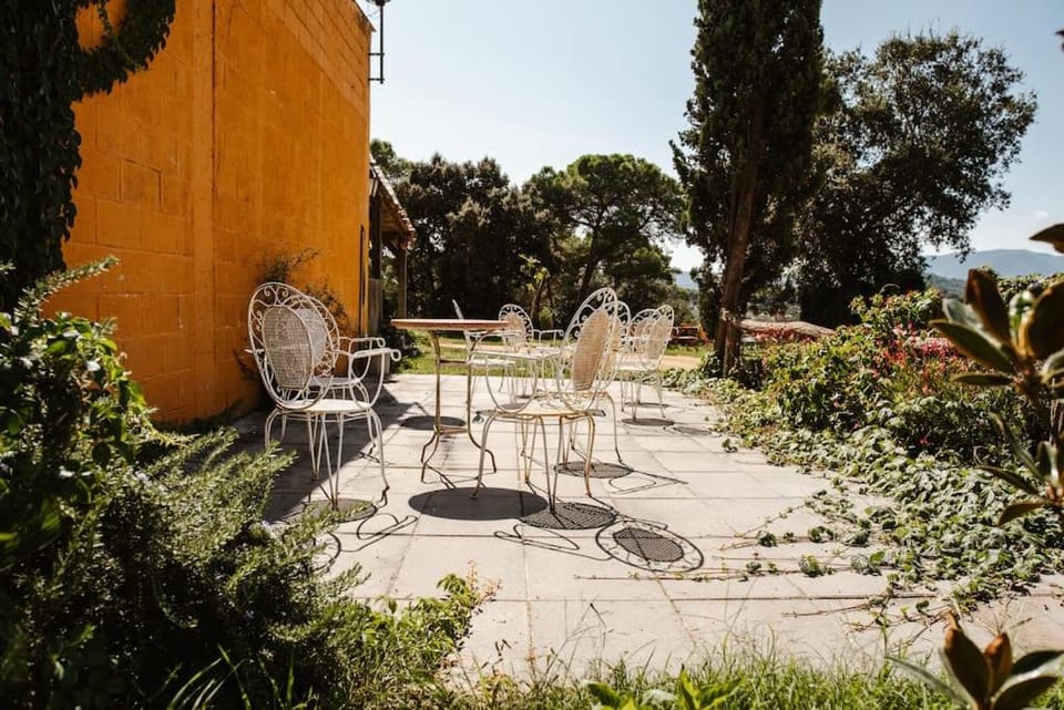 LAS GLICINIAS casa rural en el campo House in Maresme