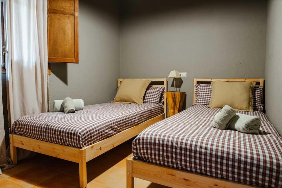 LAS GLICINIAS casa rural en el campo House in Maresme